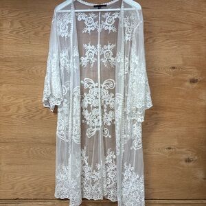 Symphony White Floral Lace Sheer Kimono